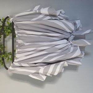 Off the soulder flowy top